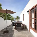 Moijama 4 Holiday home